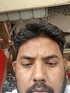 Snapshot of Roy___121 chatting on February 13, 2026, 4:52 am Roy 121 online show from February 13, 2026, 4:52 am