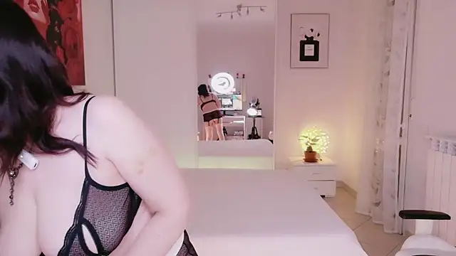 Snapshot of FlirtyFox_ chatting on November 30, 2025, 1:53 am FlirtyFox online show from November 30, 2025, 1:53 am