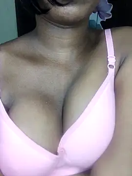 Simran 0011 online show from March 5, 2026, 2:13 pm