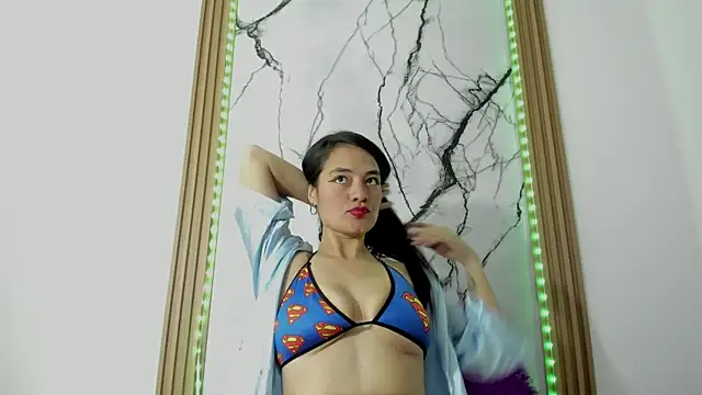 Snapshot of dulce_maria_hh chatting on November 20, 2025, 9:14 pm dulce maria hh online show from November 20, 2025, 9:14 pm