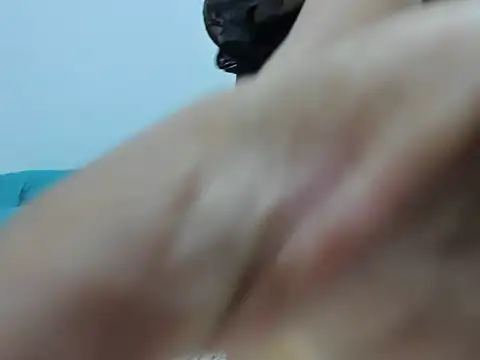 miabelmonte online show from February 17, 2026, 2:24 pm