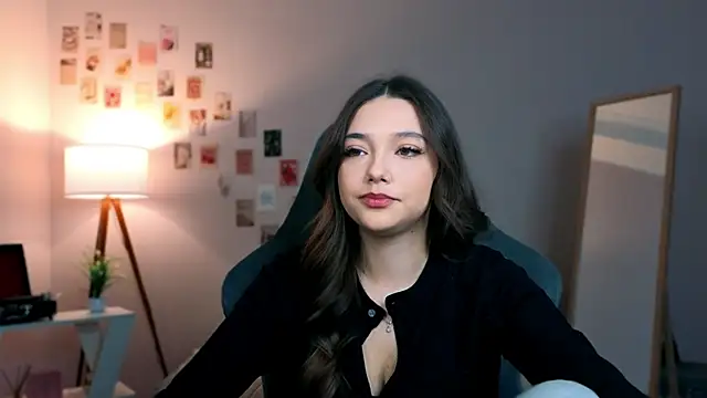 Vexorine online show from February 17, 2026, 7:20 pm