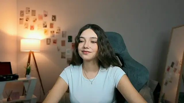 Vexorine online show from April 4, 2026, 9:12 pm