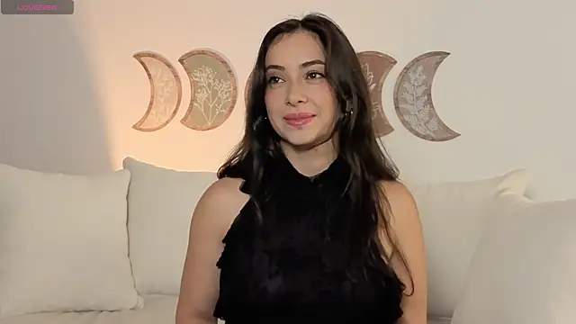 IsabellaSandoval online show from April 13, 2026, 11:21 pm