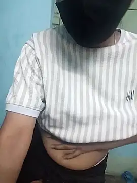 Snapshot of Miss_tinaaa chatting on November 25, 2025, 10:59 am Miss tinaaa online show from November 25, 2025, 10:59 am