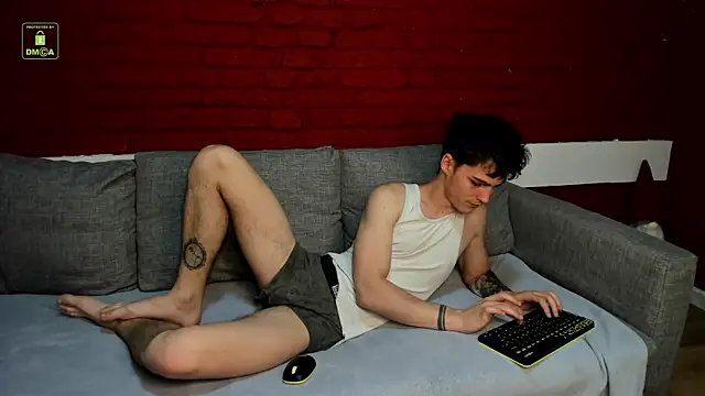Adam Porrter online show from June 20, 2026, 4:32 pm