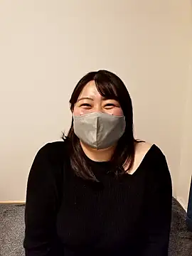 Rinka 0012 online show from November 23, 2025, 11:10 am