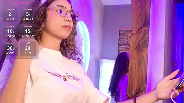 Snapshot of Kaaory chatting on December 15, 2025, 4:22 pm Kaaory online show from December 15, 2025, 4:22 pm