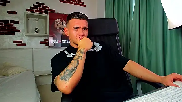 ElijahThorne online show from March 23, 2026, 10:41 am