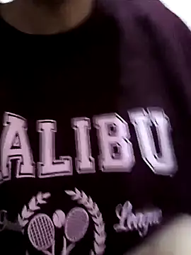 Snapshot of rimanoxe chatting on November 20, 2025, 5:56 pm rimanoxe online show from November 20, 2025, 5:56 pm