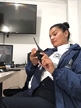 Rosa Vidal  online show from November 25, 2025, 7:03 pm