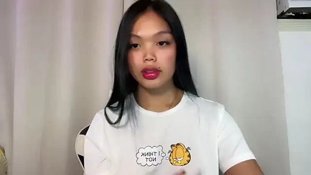 Somefun molly online show from November 24, 2025, 4:51 pm