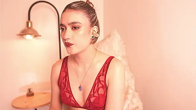 Mackenzie Lia online show from February 14, 2026, 1:46 am