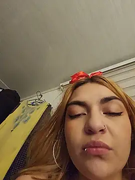 mila curvy online show from July 7, 2026, 6:47 am