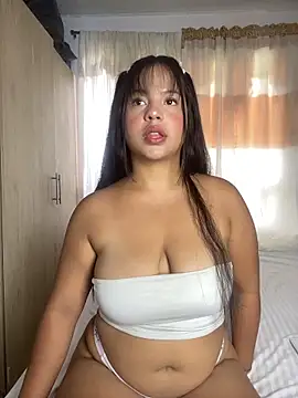 katthyasmitth online show from February 6, 2026, 10:02 pm