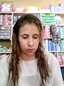 Snapshot of MIA-LARIOS chatting on May 1, 2026, 3:05 pm MIA-LARIOS online show from May 1, 2026, 3:05 pm