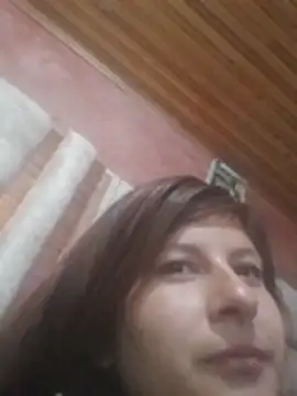 Snapshot of AnaMaria-12 chatting on November 28, 2025, 9:39 pm AnaMaria-12 online show from November 28, 2025, 9:39 pm