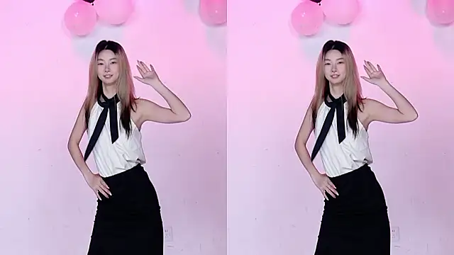 CM---002 online show from February 26, 2026, 1:26 am