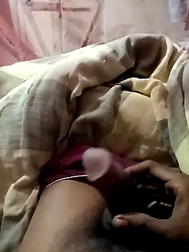 jay big cock online show from December 21, 2025, 5:09 pm