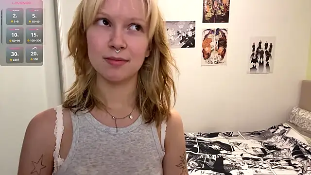 Snapshot of ElfriedaZwack chatting on June 19, 2026, 7:39 pm ElfriedaZwack online show from June 19, 2026, 7:39 pm