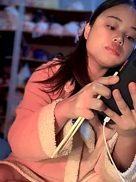 Toffee-00 online show from November 30, 2025, 10:41 am