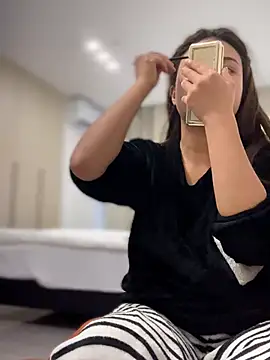 Toffee-00 online show from March 25, 2026, 7:58 am