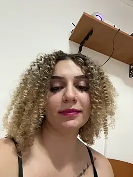 CrazyJessika online show from February 8, 2026, 5:38 pm