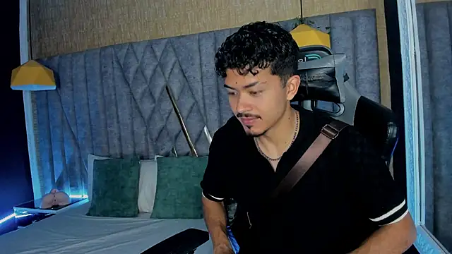 NicolaiKarav online show from March 6, 2026, 11:39 am