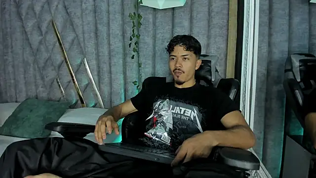 NicolaiKarav online show from April 19, 2026, 6:10 pm