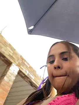 noa harper online show from November 26, 2025, 1:34 pm