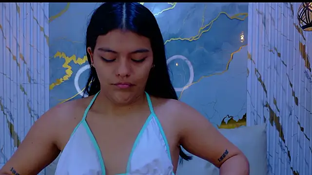 NIKIBUNNY online show from February 3, 2026, 12:32 pm