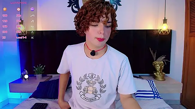 Skyee angel online show from February 27, 2026, 7:58 pm