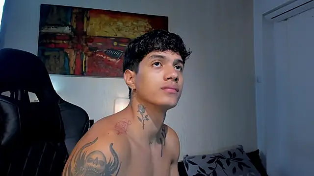 Snapshot of aress_damon chatting on December 17, 2025, 8:59 pm aress damon online show from December 17, 2025, 8:59 pm