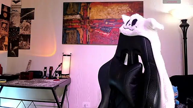 Snapshot of aress_damon chatting on February 3, 2026, 12:09 am aress damon online show from February 3, 2026, 12:09 am