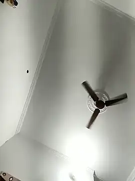 Snapshot of paro22_sex chatting on April 15, 2026, 7:58 pm paro22 sex online show from April 15, 2026, 7:58 pm