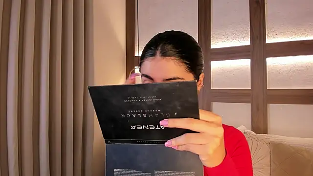 SarhaVega online show from January 16, 2026, 1:37 pm