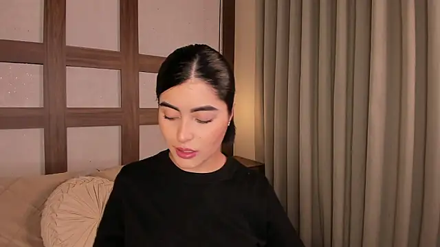 SarhaVega online show from March 7, 2026, 12:24 pm