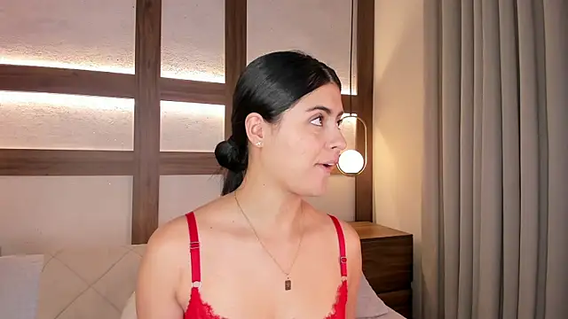 SarhaVega online show from March 31, 2026, 1:22 pm