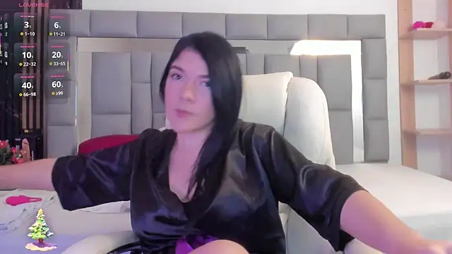 amaia santini online show from December 17, 2025, 7:31 pm