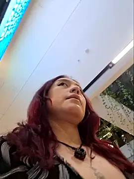 Eveeelyn25 online show from March 1, 2026, 11:07 pm