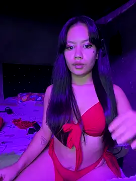 GiiaaFox online show from November 24, 2025, 10:09 pm