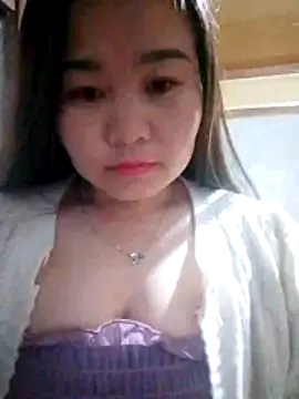 Snapshot of One-two22 chatting on November 30, 2025, 9:30 pm One-two22 online show from November 30, 2025, 9:30 pm