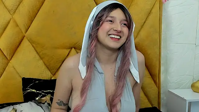 CandySwan online show from January 14, 2026, 12:55 pm