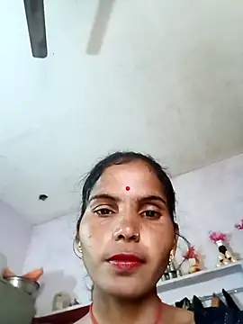 Snapshot of Cut_big chatting on December 1, 2025, 9:14 am Cut big online show from December 1, 2025, 9:14 am