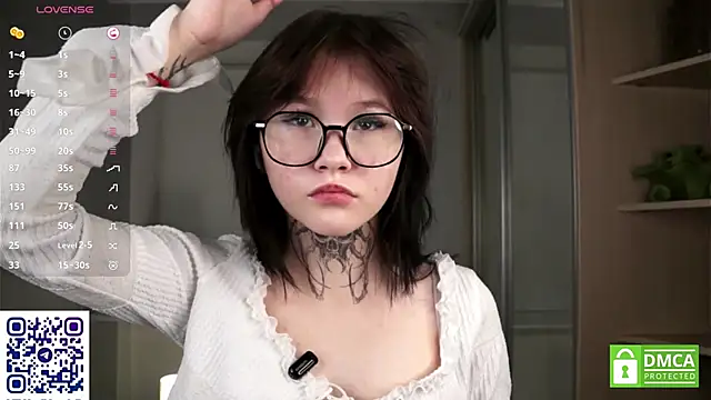 Snapshot of CaroleMyers chatting on November 30, 2025, 6:12 pm CaroleMyers online show from November 30, 2025, 6:12 pm