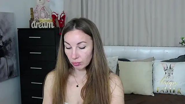 Brandy Gem online show from April 8, 2026, 6:46 am