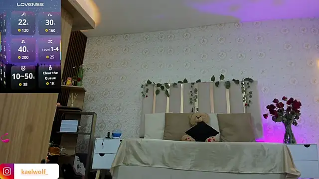 Snapshot of kaelwolf_tay chatting on February 6, 2026, 7:06 pm kaelwolf tay online show from February 6, 2026, 7:06 pm