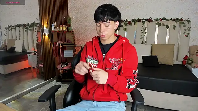 Snapshot of kaelwolf_tay chatting on February 17, 2026, 7:20 pm kaelwolf tay online show from February 17, 2026, 7:20 pm