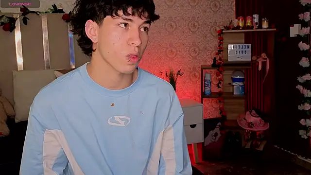 Snapshot of kaelwolf_tay chatting on February 26, 2026, 7:24 pm kaelwolf tay online show from February 26, 2026, 7:24 pm