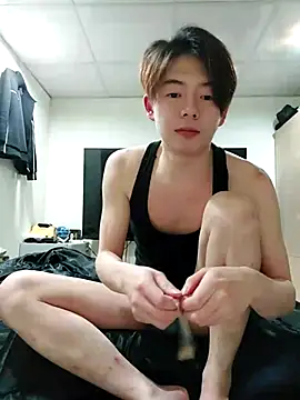 twtung tung online show from December 4, 2025, 7:33 pm